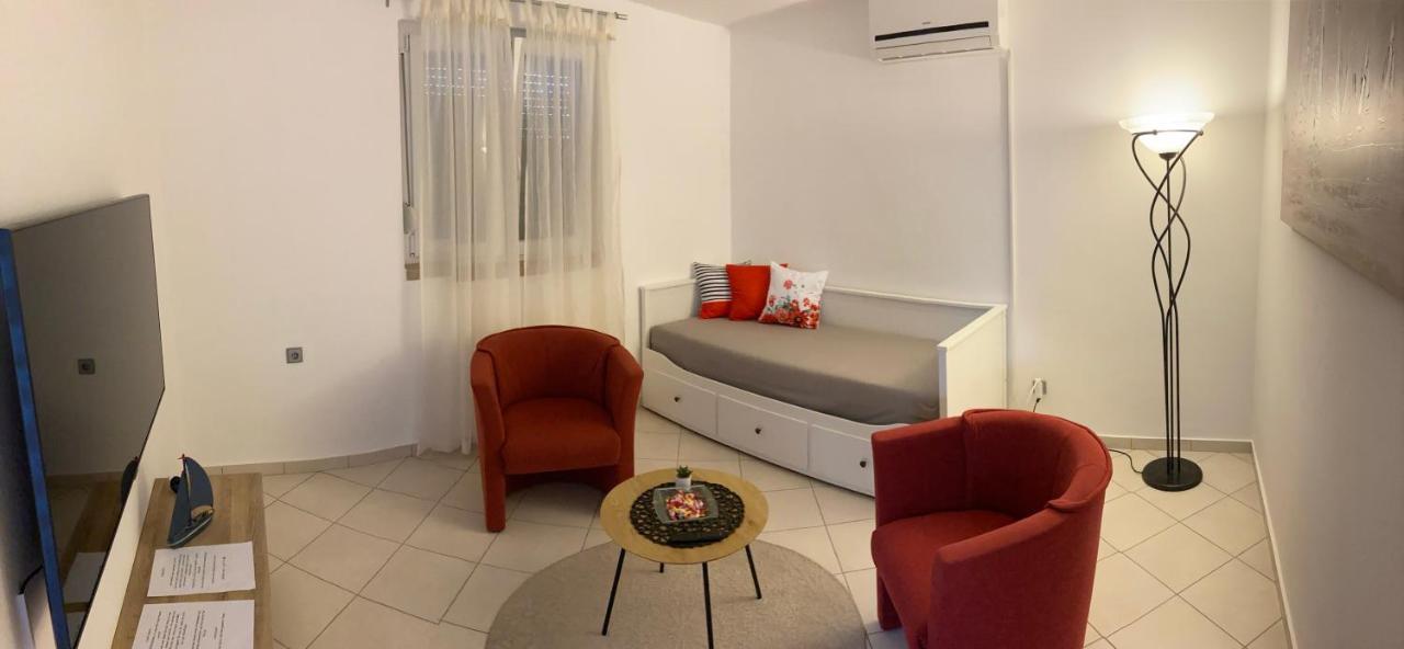 Apartmani Lovre I Zara Kültér fotó